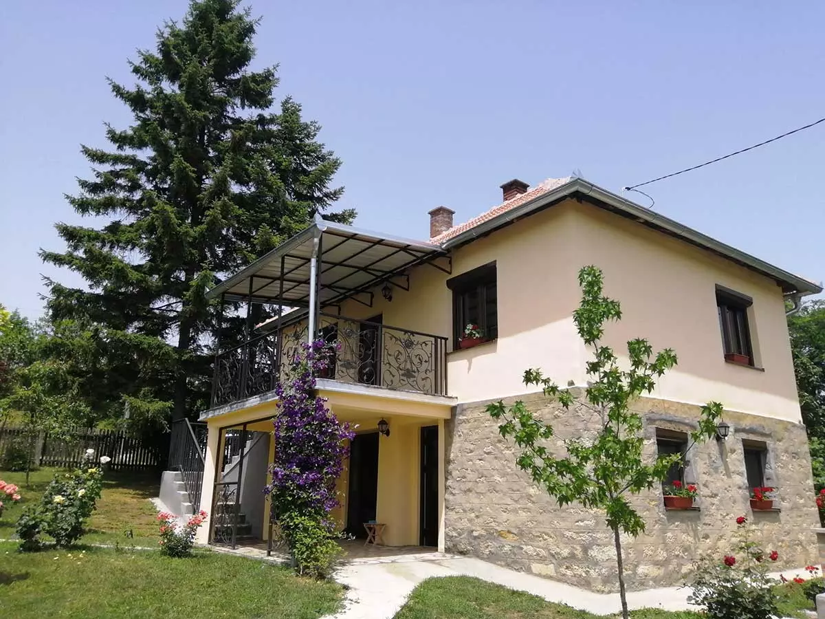 Porodična kuća selo Ratković